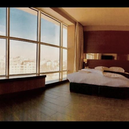 The Seventh Star Hotel Suites アンマン エクステリア 写真
