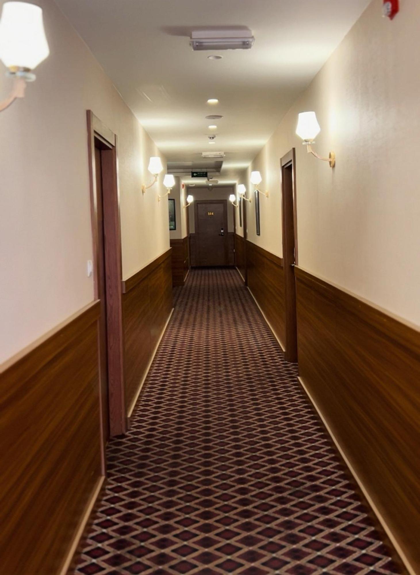 The Seventh Star Hotel Suites アンマン エクステリア 写真