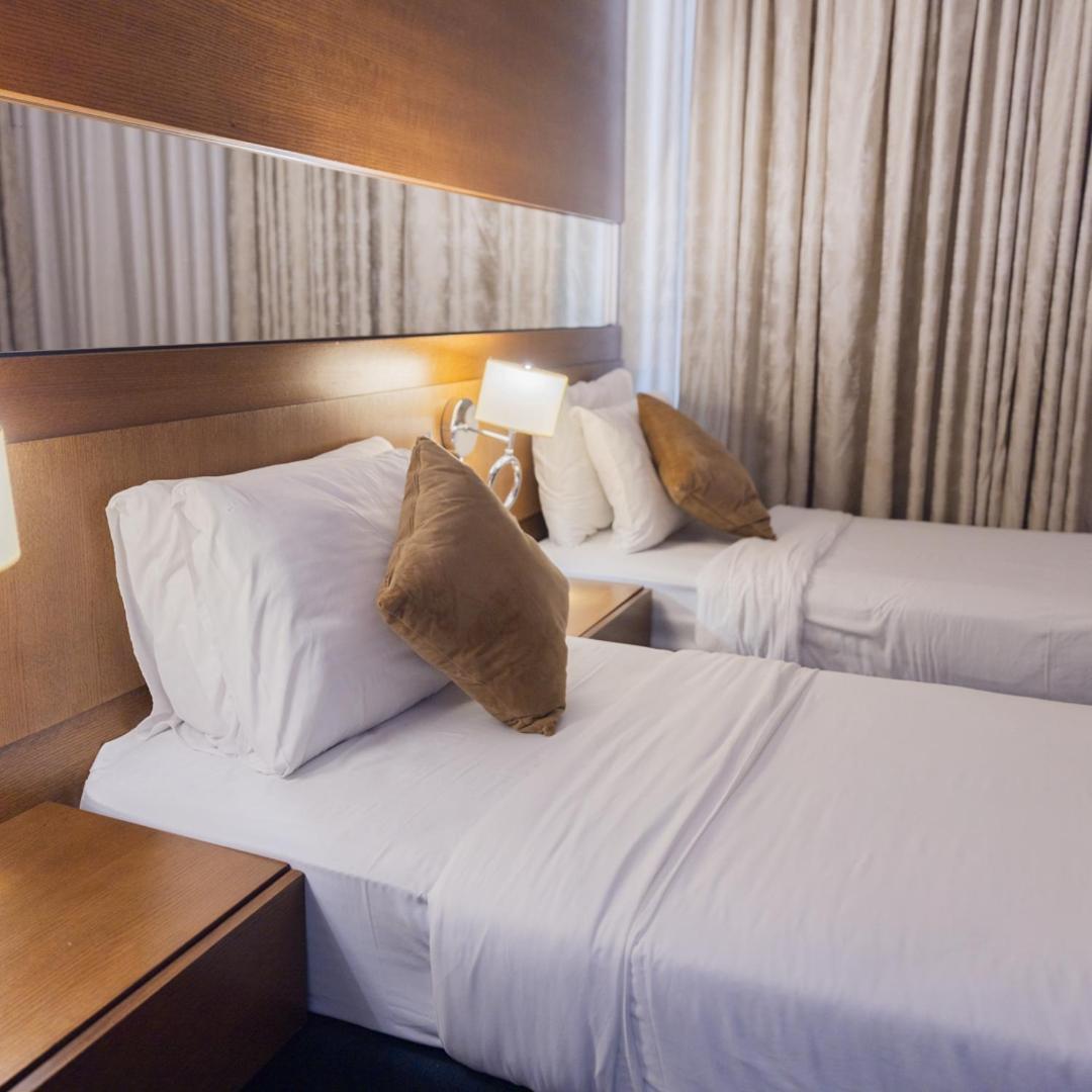 The Seventh Star Hotel Suites アンマン エクステリア 写真
