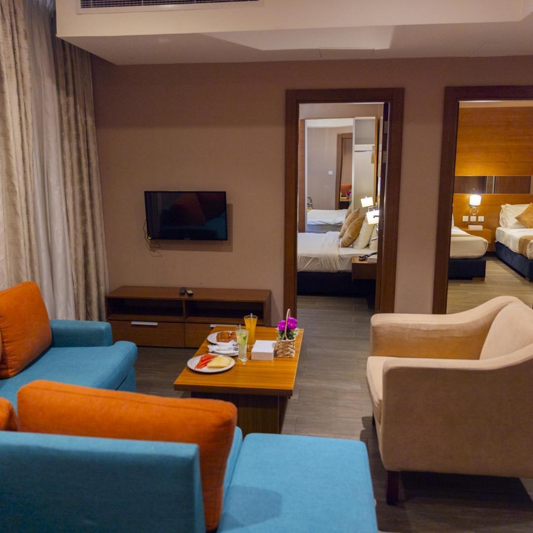 The Seventh Star Hotel Suites アンマン エクステリア 写真